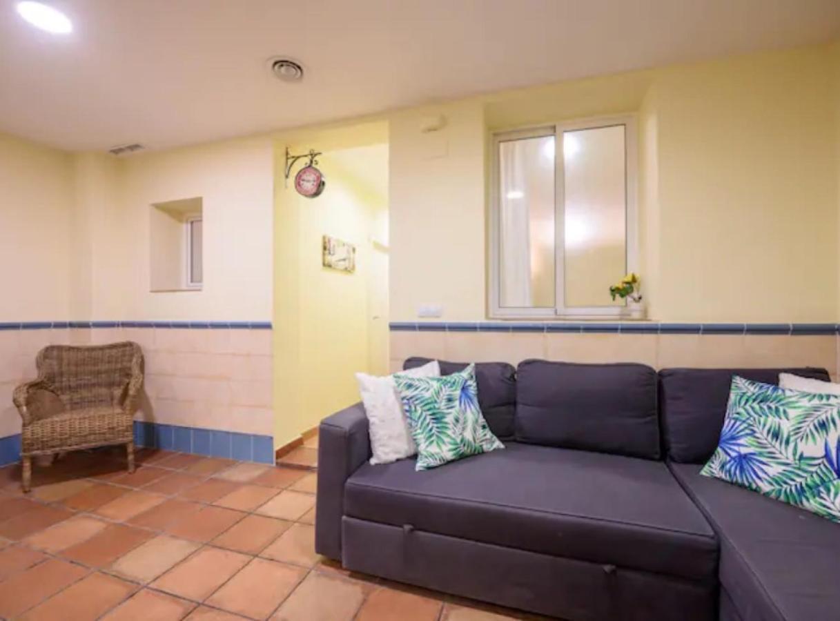 Ramblasrentals Chic & Spacious Flat Pool Table 15M Ramblas - Parking - Wifi Barcelona Exterior photo