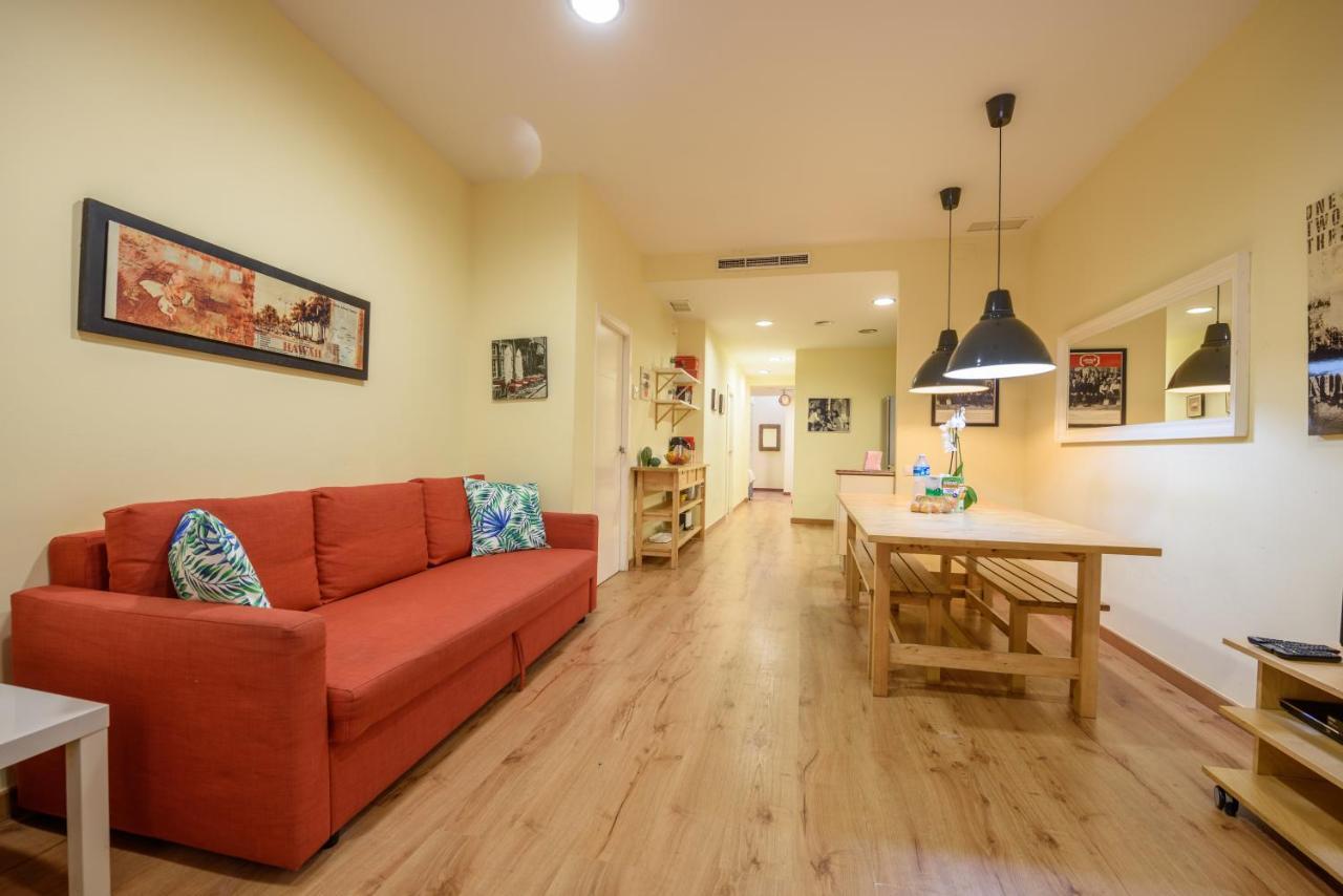 Ramblasrentals Chic & Spacious Flat Pool Table 15M Ramblas - Parking - Wifi Barcelona Exterior photo