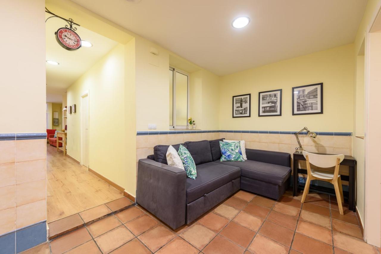 Ramblasrentals Chic & Spacious Flat Pool Table 15M Ramblas - Parking - Wifi Barcelona Exterior photo